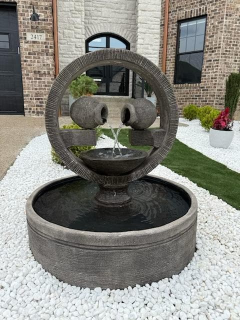 Galleria Imports water fountain